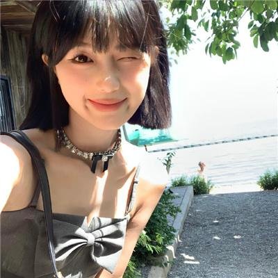 花神咖啡馆 海报